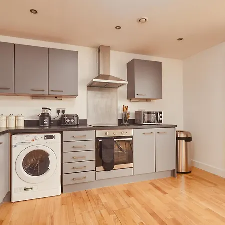 Central Leeds Dock Apt, Free Secure Parking! 2 Bed Экстерьер фото