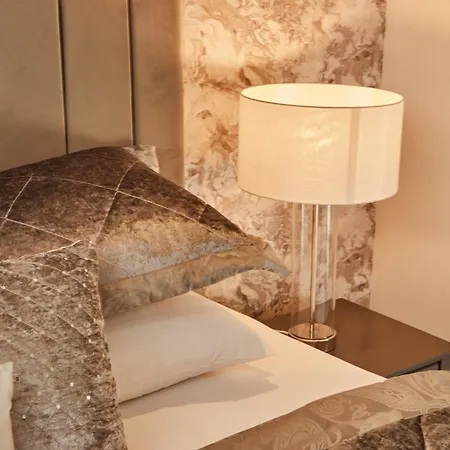 Central Leeds Dock Apt, Free Secure Parking! 2 Bed Экстерьер фото
