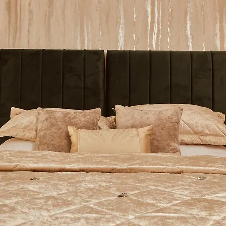 Central Leeds Dock Apt, Free Secure Parking! 2 Bed Экстерьер фото