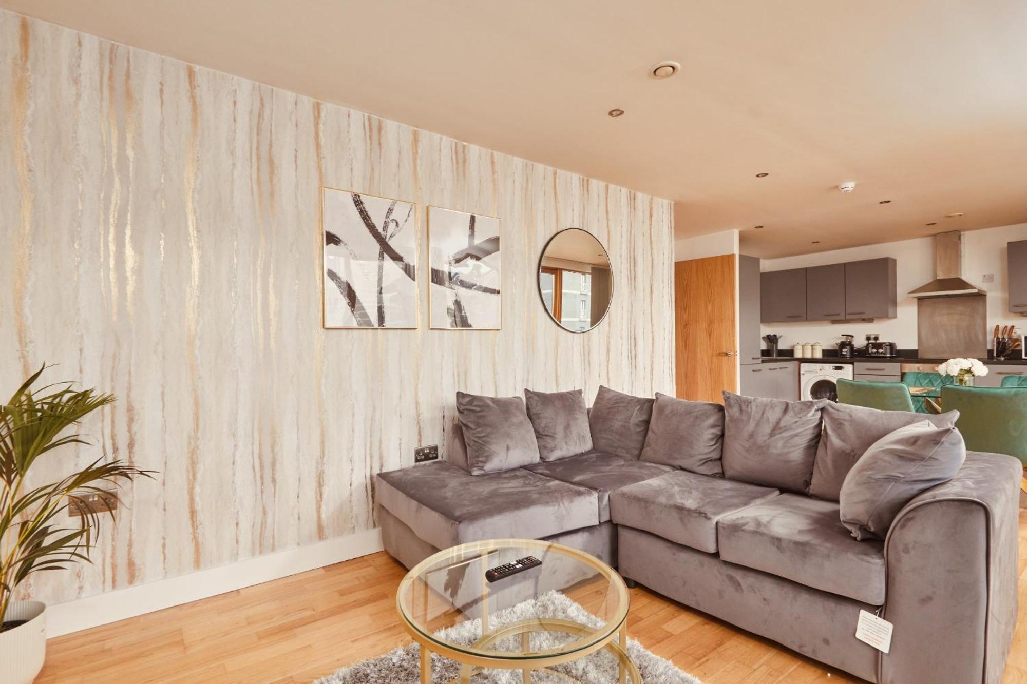 Апартаменты Leeds Dock Apt, Free Secure Parking! 2 Bed *